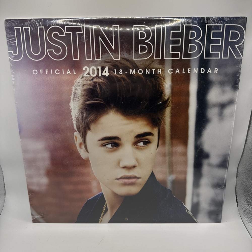 Sealed Justin Bieber 2014 18-Month Calendar Collectible Prints Memorabilia